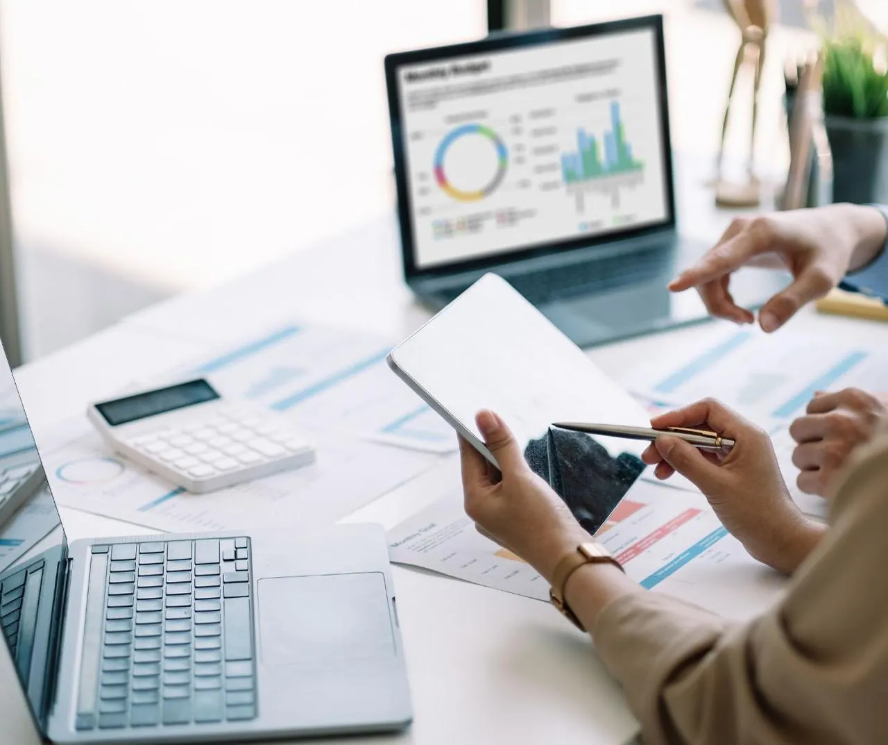 Service Integrating AI in Your Current Workflow